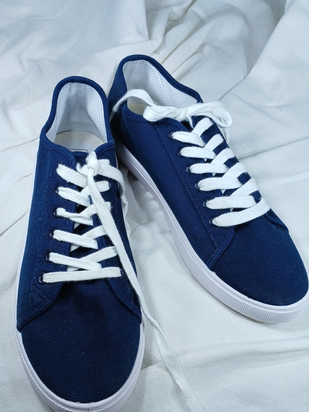 ASOS mens Navy Canvas Low-Top Sneakers with White Laces